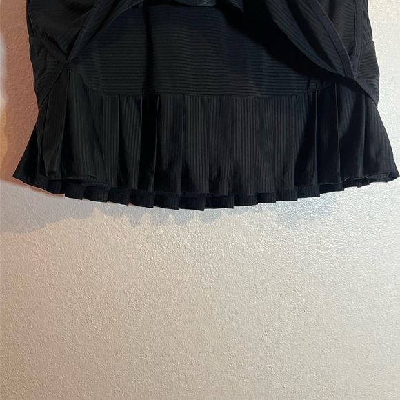 Athleta Women’s Good Match Skort Black Pleated Pocket Skirt Shorts M Tennis Logo - Picture 12 of 15